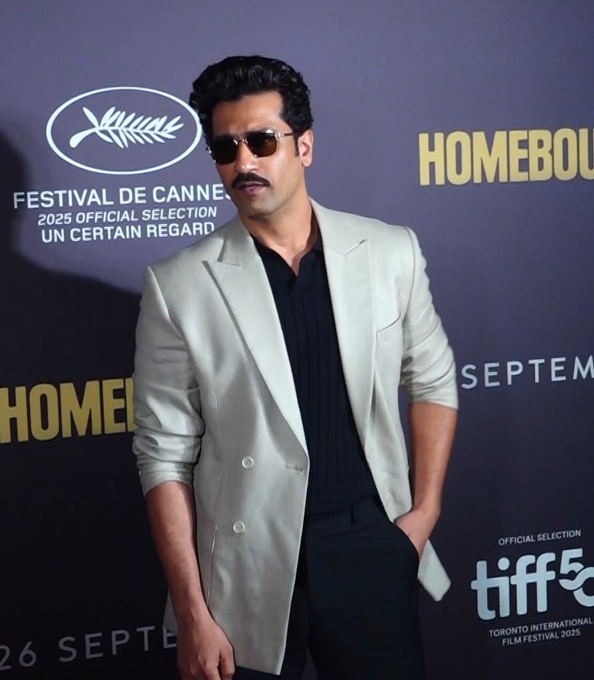 'Homebound' screening turns star-studded as Hrithik Roshan, Farhan Akhtar, Janhvi Kapoor among others attend Mumbai premiere