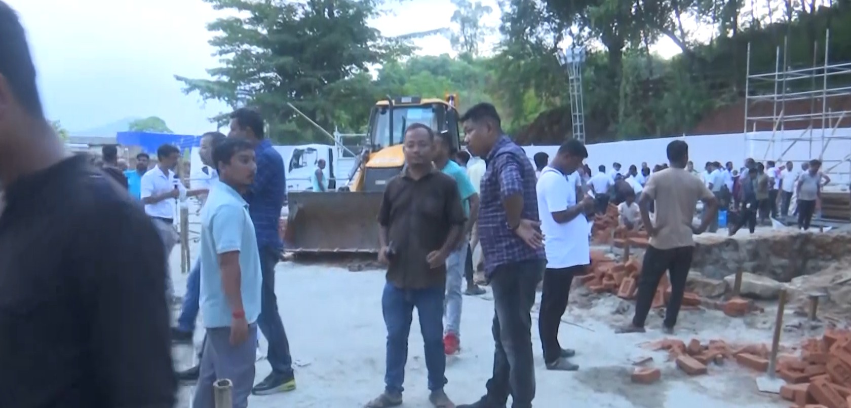 Preparations underway at Kamarkuchi village for last rites of singer Zubeen Garg