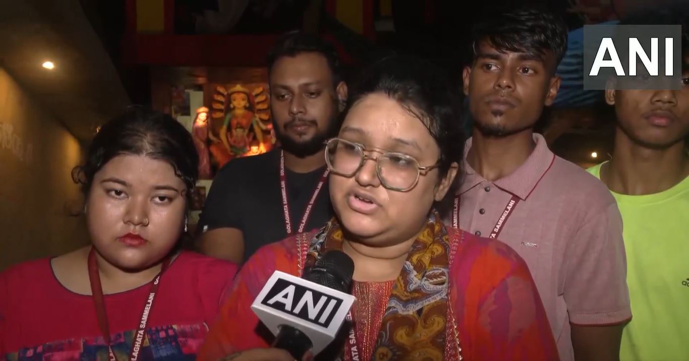 West Bengal: Durga Puja pandal in Kolkata highlights impact of divorce on children