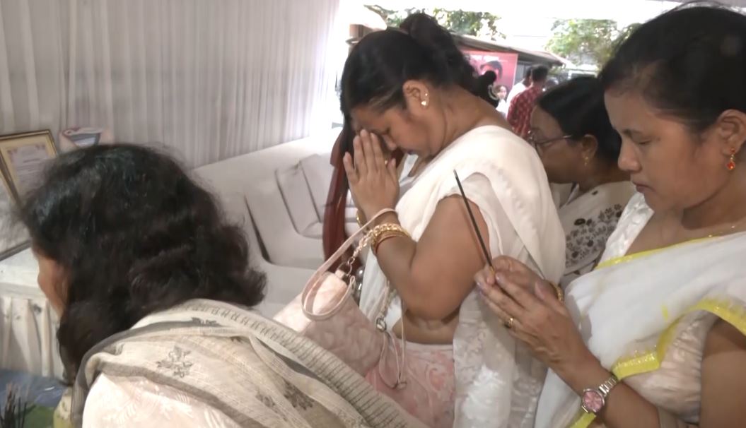 “He did so much for people” Zubeen Garg’s Co-Musician Reflects on Singer’s Benevolence as Fans Pay Tribute