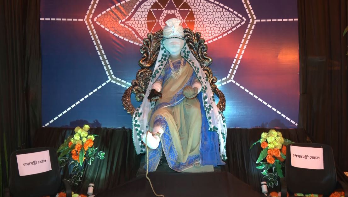 Durga Puja 2025: Kolkata pandal recasts Satyajit Ray's fictional dictator as 'Hirak Rani'