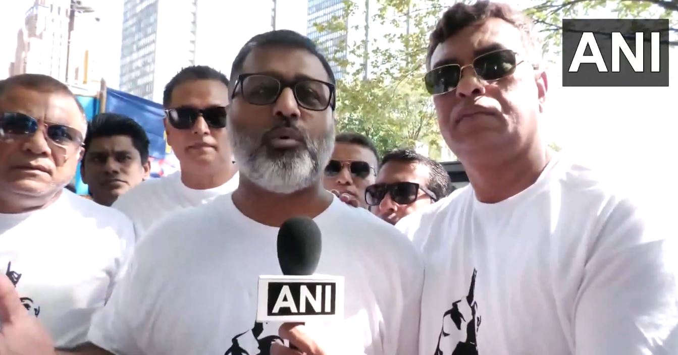 Diaspora in US protests against Yunus over increase in minority atrocities in Bangladesh