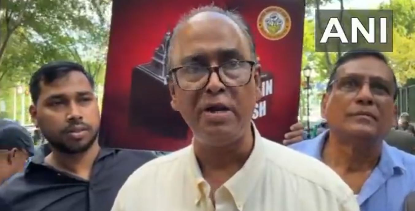 Diaspora in US protests against Yunus over increase in minority atrocities in Bangladesh