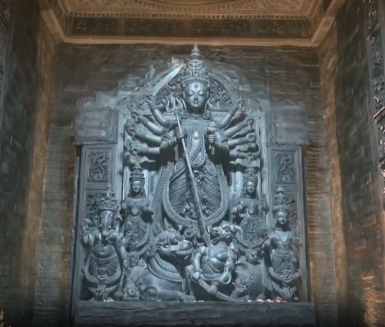 Durga Puja 2025: Kolkata's Tridhara Akalbodhan remembers ancestors with cave art Durga Pandal