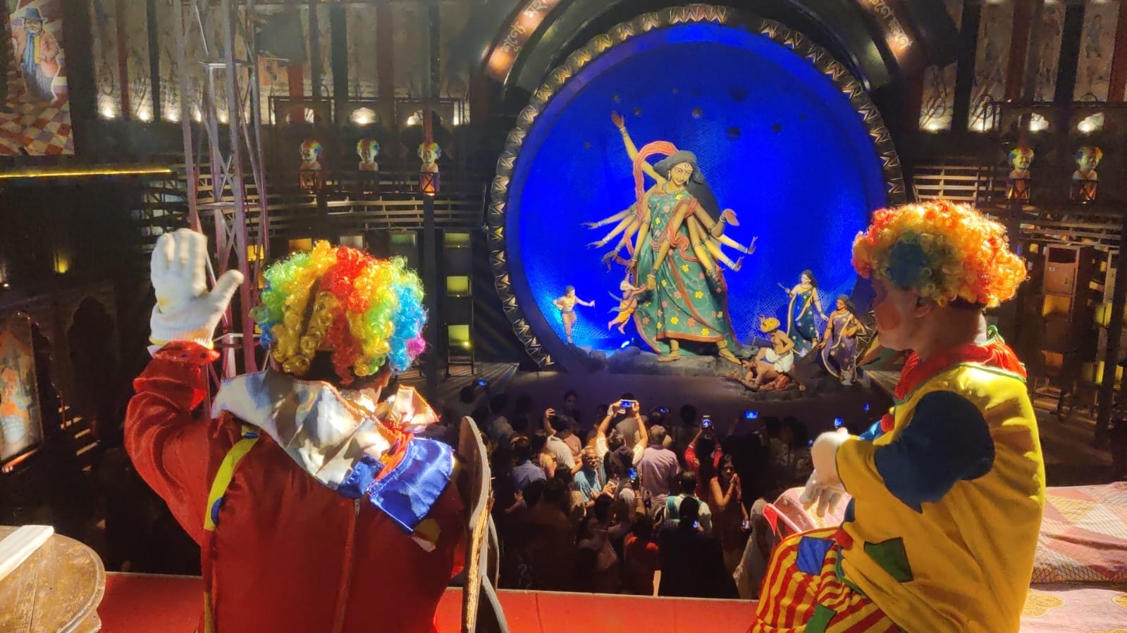 Durga Puja 2025: Barisha Club's 'Shunyo Prithibi' pandal pays tribute to Bengal's forgotten circus performers