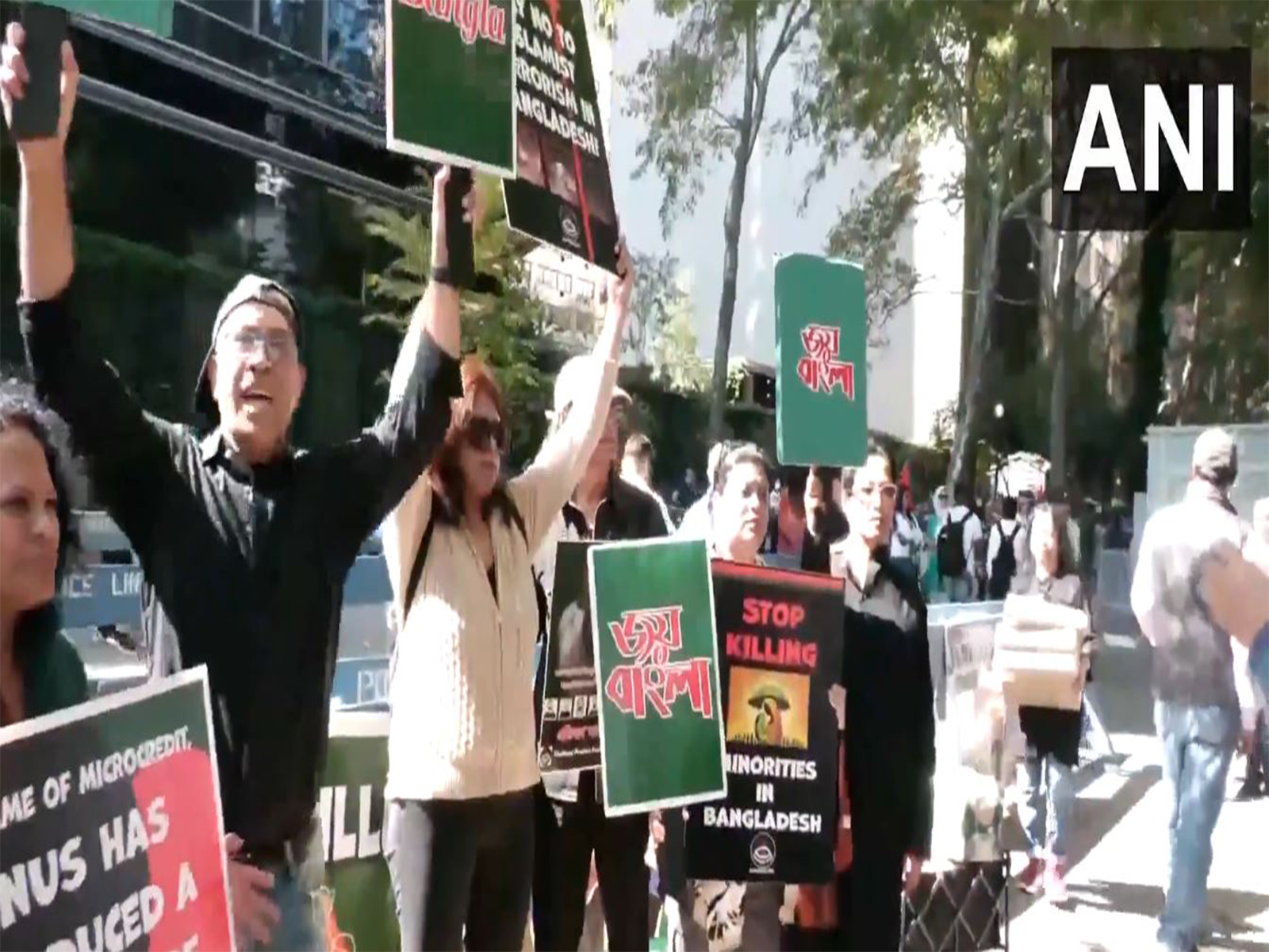 Diaspora in US protests against Yunus over increase in minority atrocities in Bangladesh