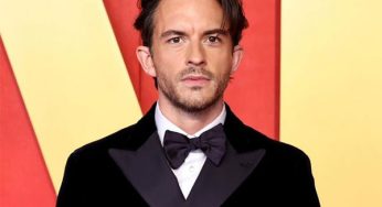 Jonathan Bailey announces break from acting