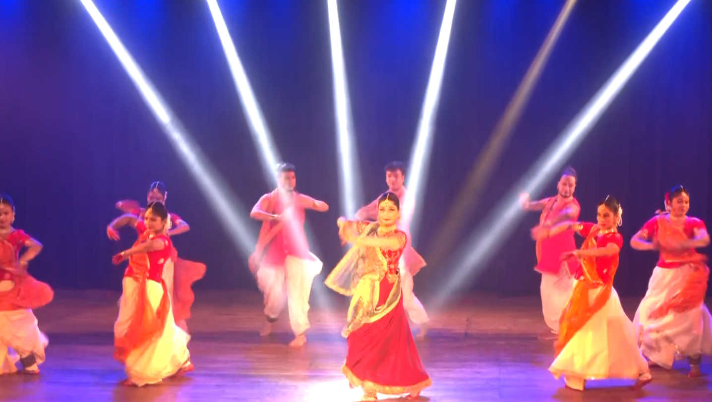 Kathak dancer Yasmin Singh mesmerizes with her performance in Raag Megh at 'Badal Raga Samaroh'