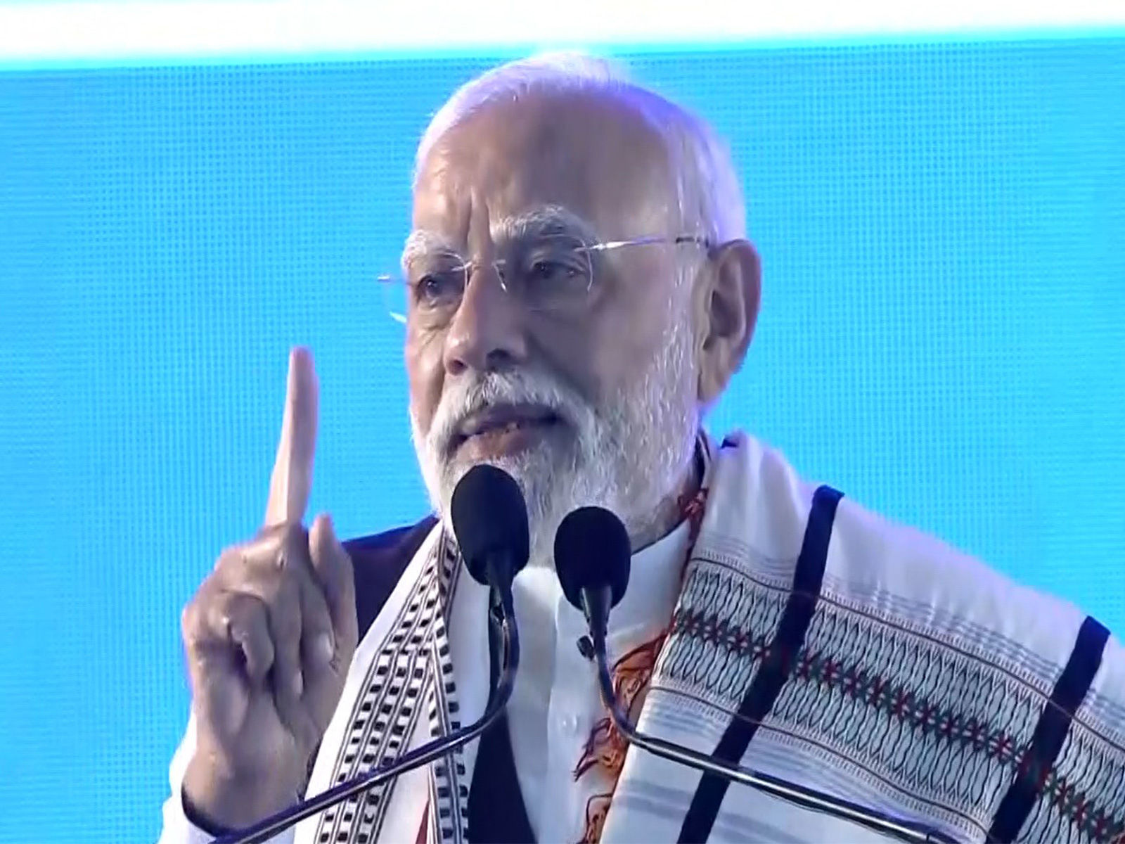 Rajinikanth wishes PM Modi "long life, good health", Mohanlal, Mahesh Babu too extend birthday greetings