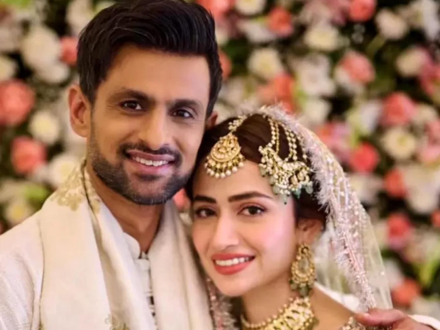 Sana Javed – Shoaib Malik’s Elegant Partner