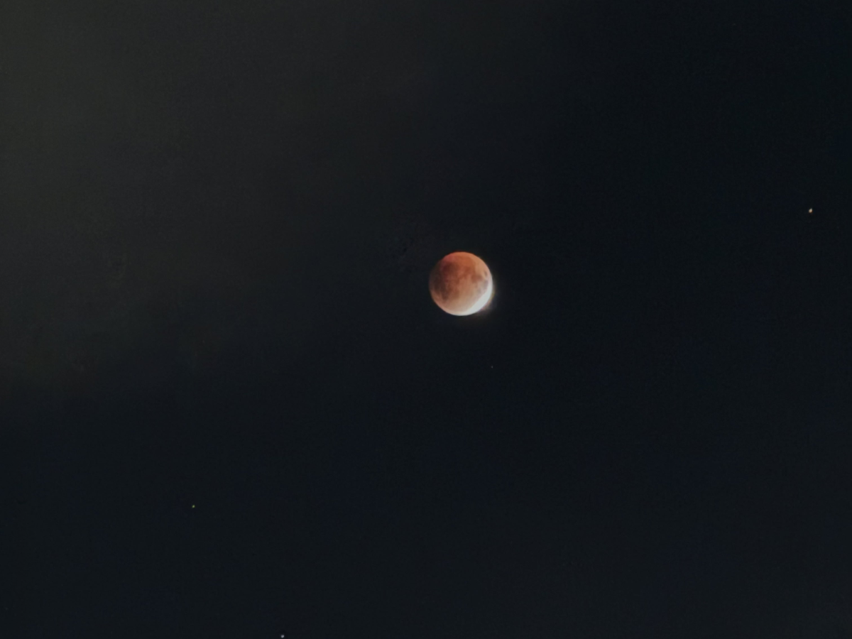 Blood Moon 2025 | Pic Credit: Swastika Sruti - iPhone 13 Clicked