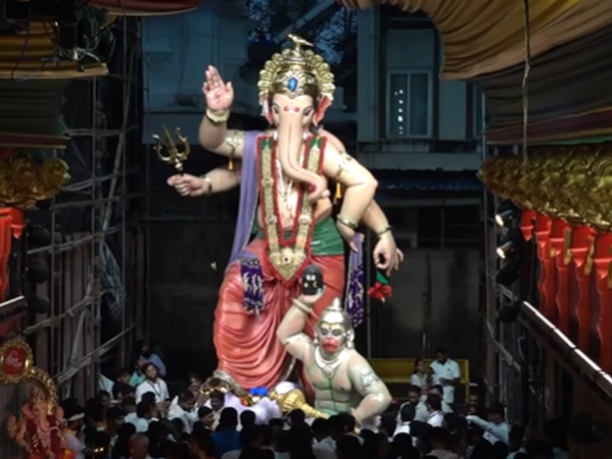 Ganpati Visarjan In Mumbai