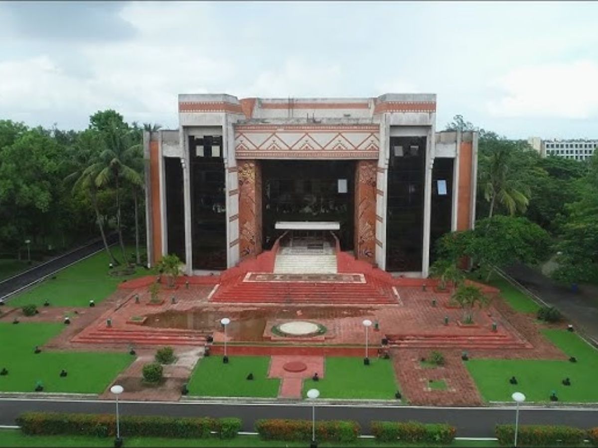 Indian Institute of Management Calcutta