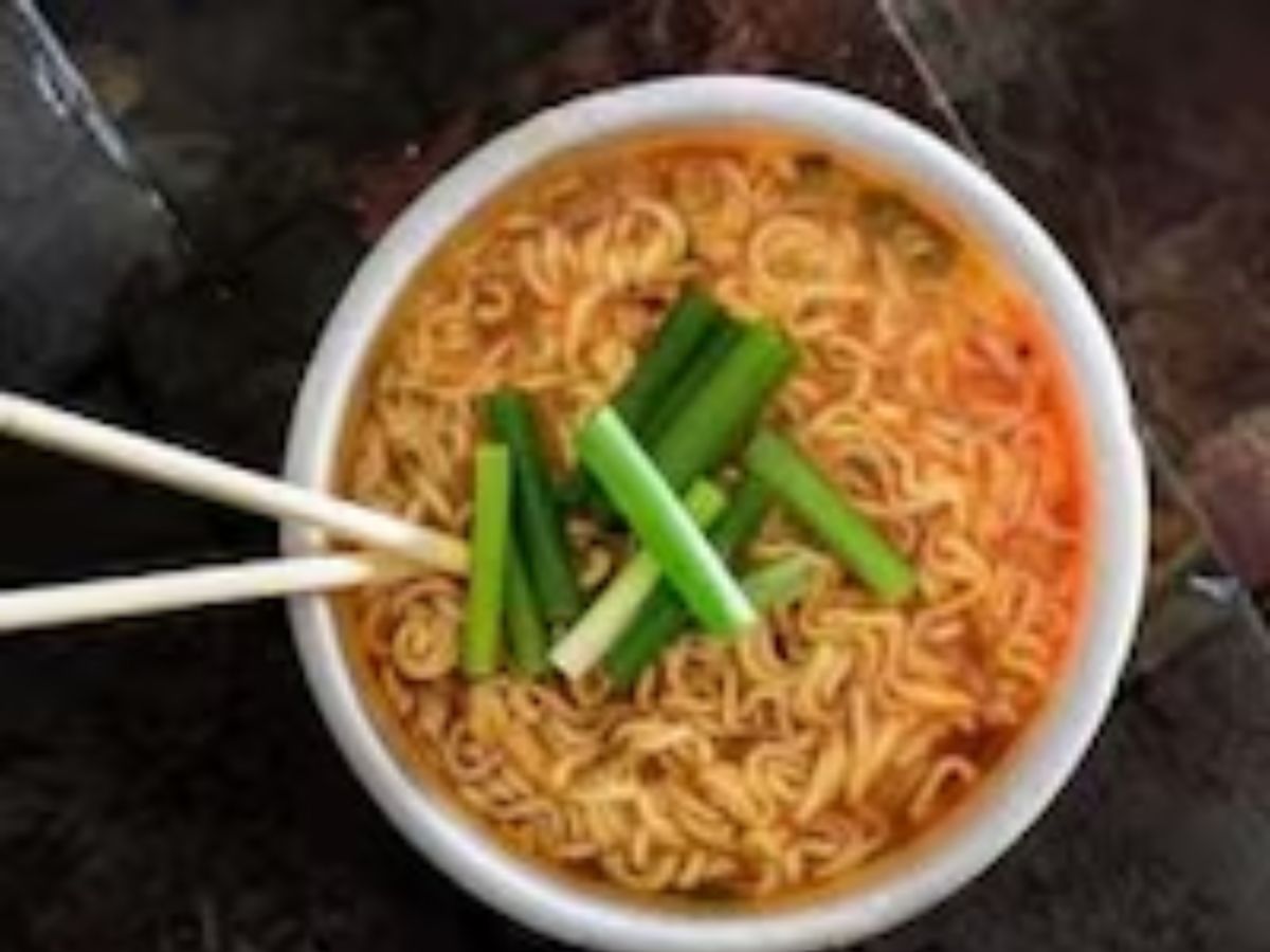 Maggi with Butter Garlic and Honey