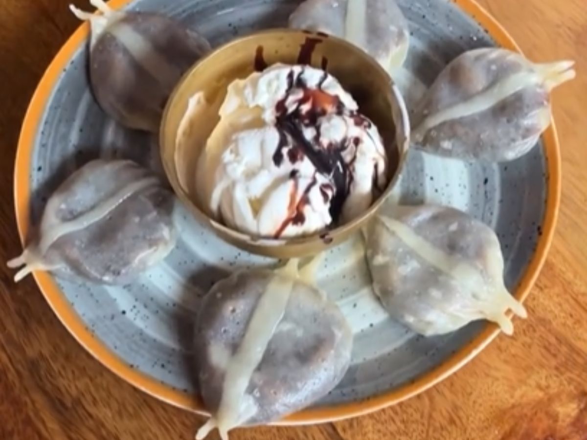 Ice Cream Momos