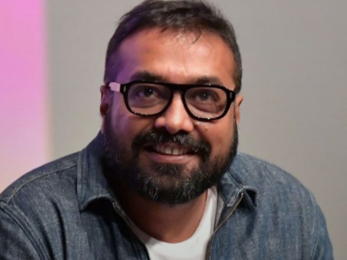 Online Spats and "A Gyaankosh" Controversy