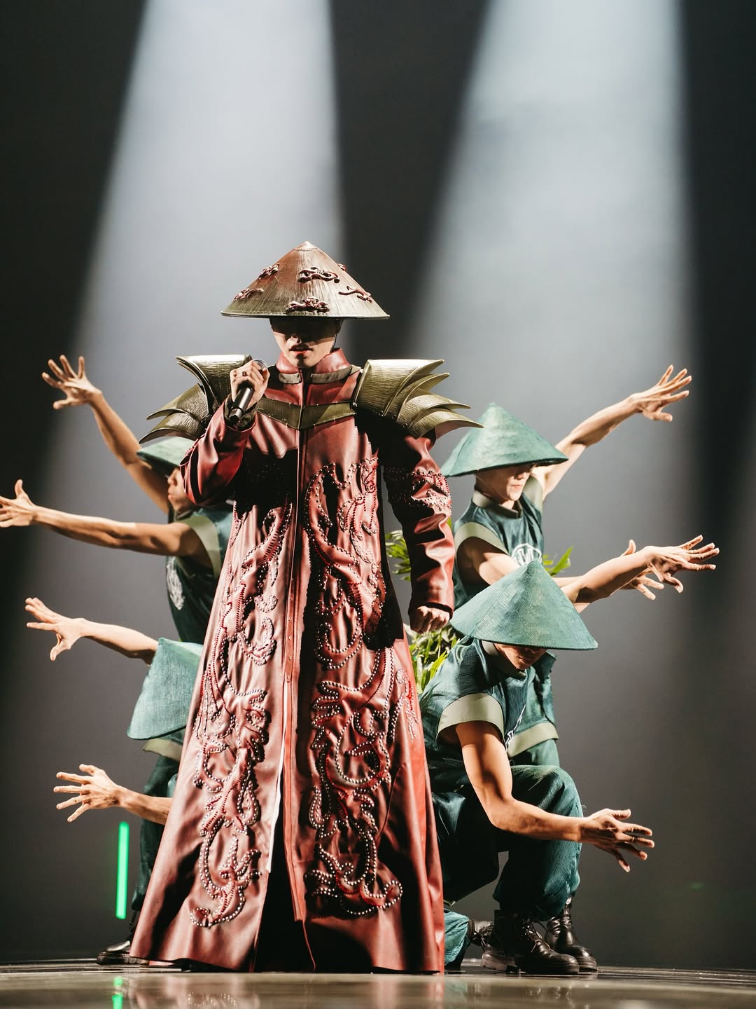 Vietnam's Duc Phuc Wins Intervision 2025