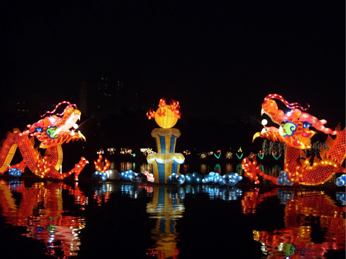 Mid-Autumn Festival, Across East and Southeast Asia (October 6)