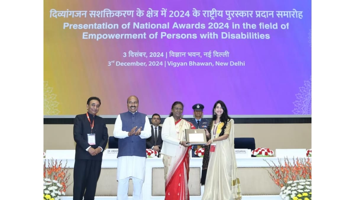 Prime Minister Narendra Modi Visits Mitti Café at Adani’s Navi Mumbai International Airport (NMIA), Celebrating Inclusion and Empowerment