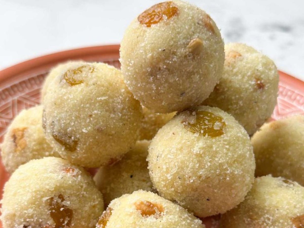 Rava Laddoo