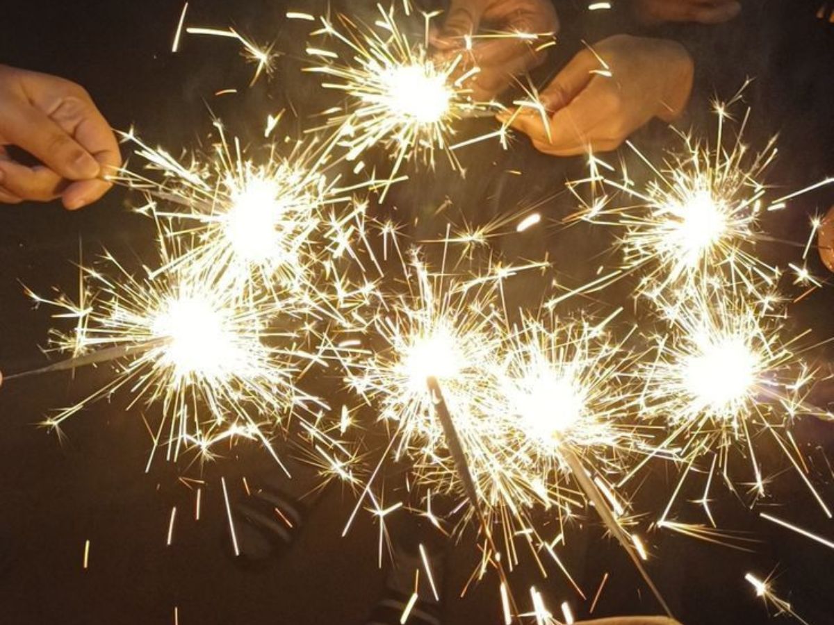 Burst crackers together