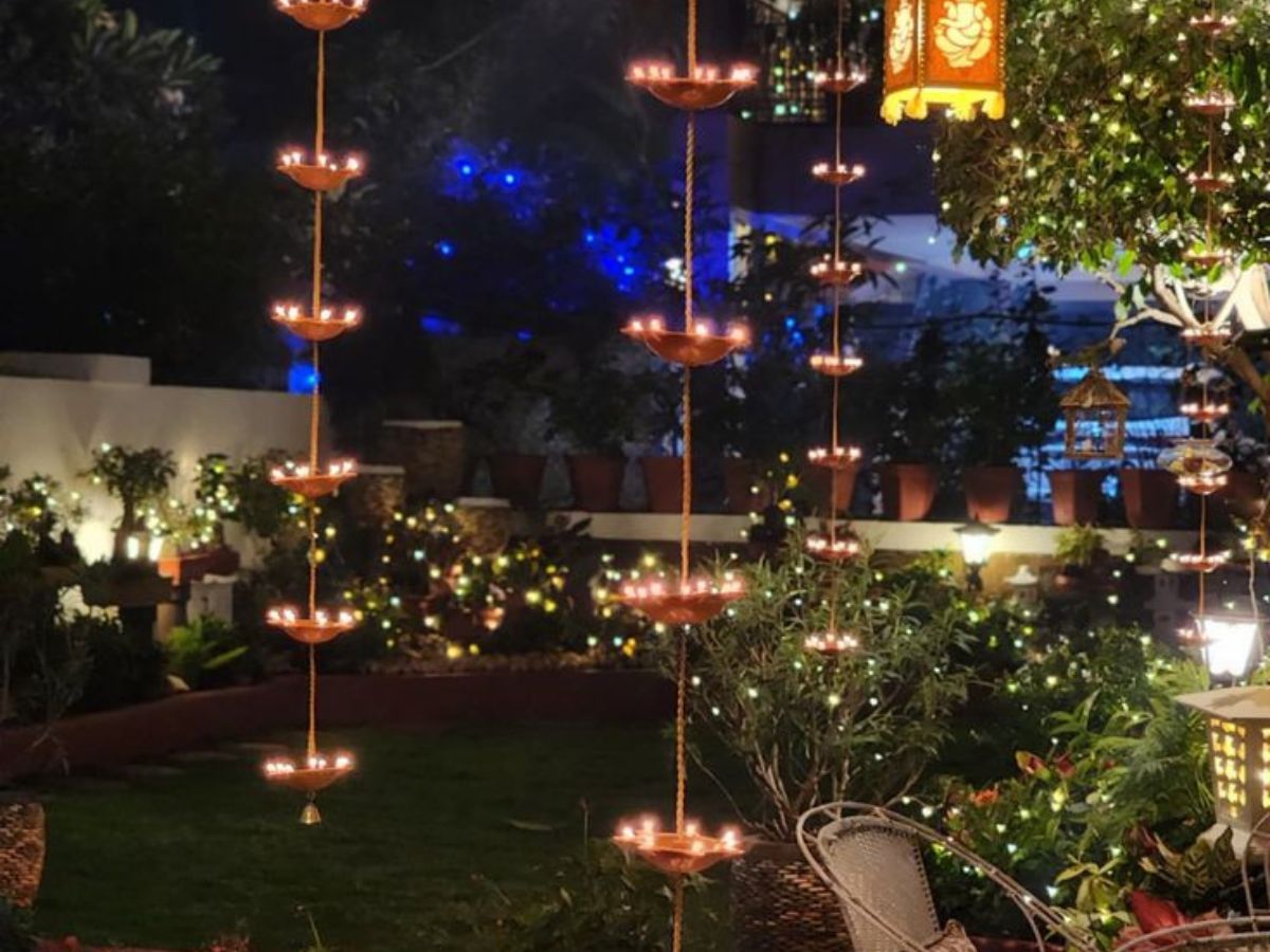 Decorations and Diyas