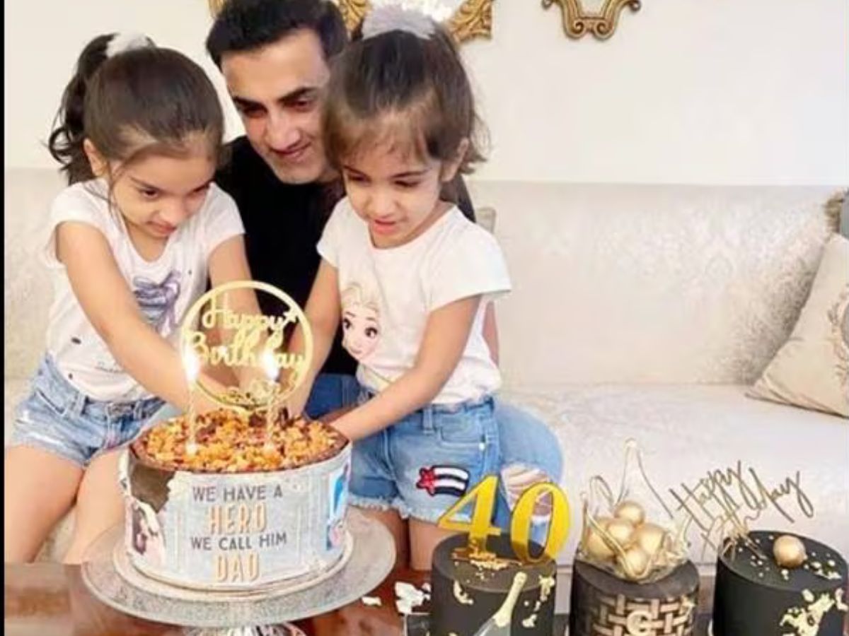 Elegant Living Room and Decor