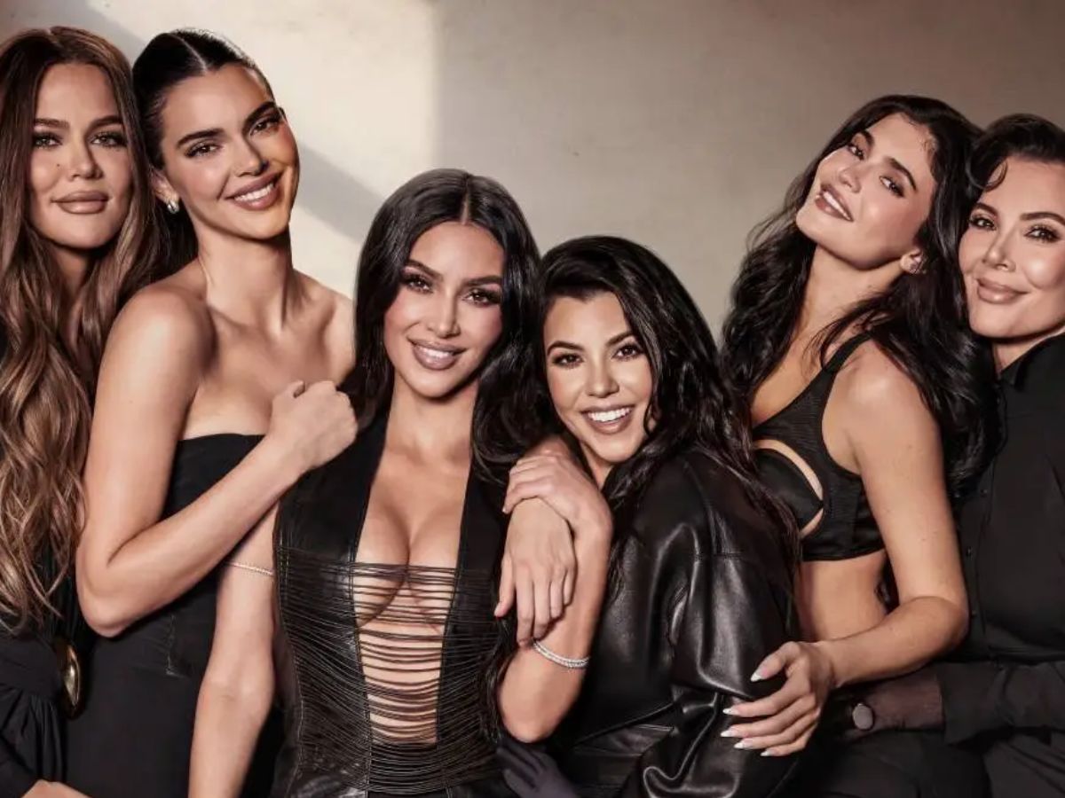 The Kardashians Season 7 (October 24)