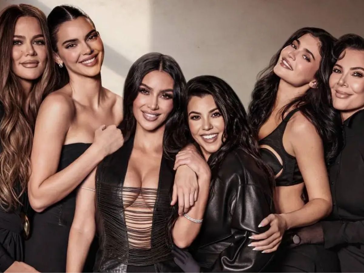 The Kardashians- Season 7