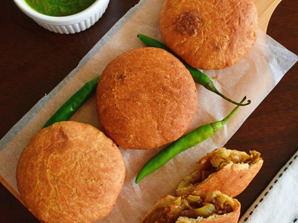 Pyaaz Kachori