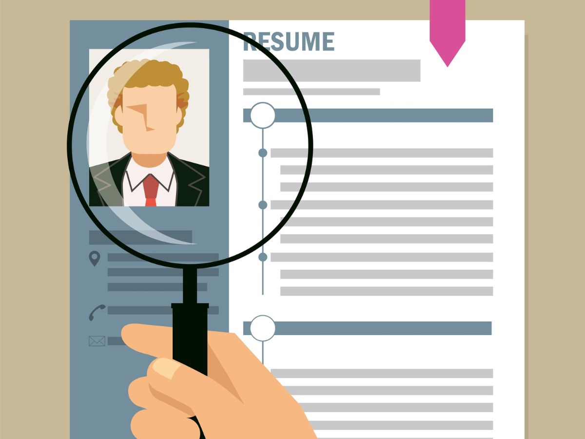 Use Soft, Natural Lighting