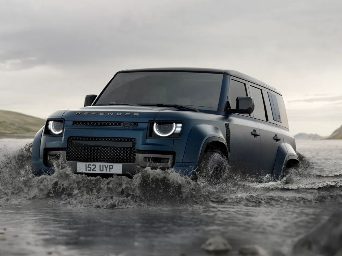 Land rover Defender MY26