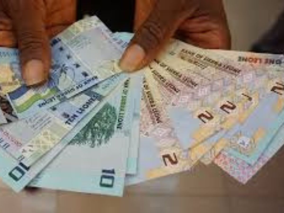 Sierra Leonean Leone (SLL)