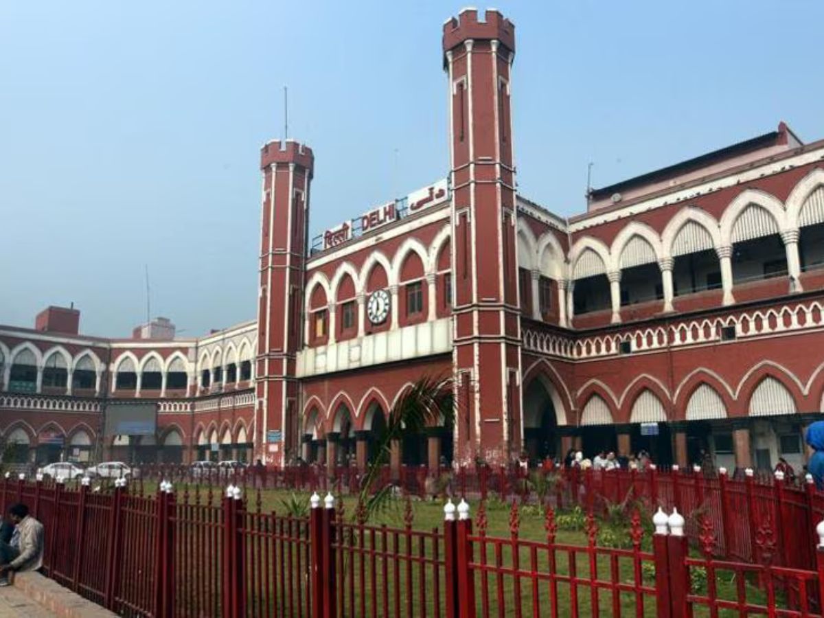 Old Delhi Railway Station (Delhi)
