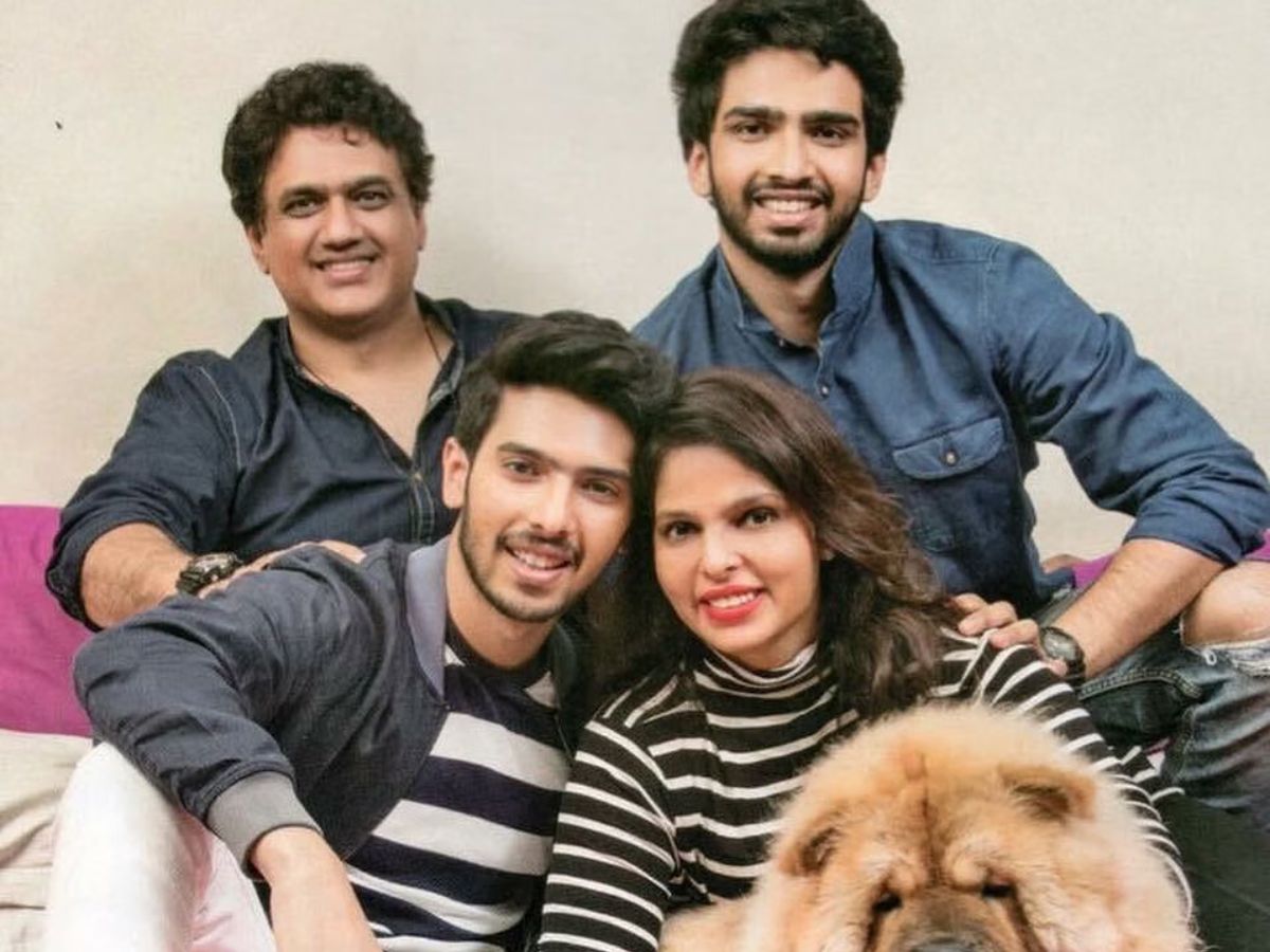 Armaan Malik Family Background