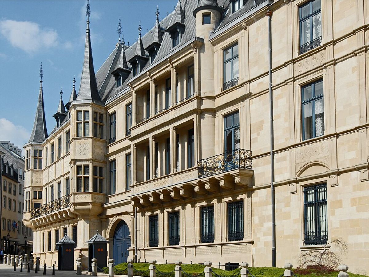 Which Are The Top 10 Cleanest Countries In 2025? Check The List Here