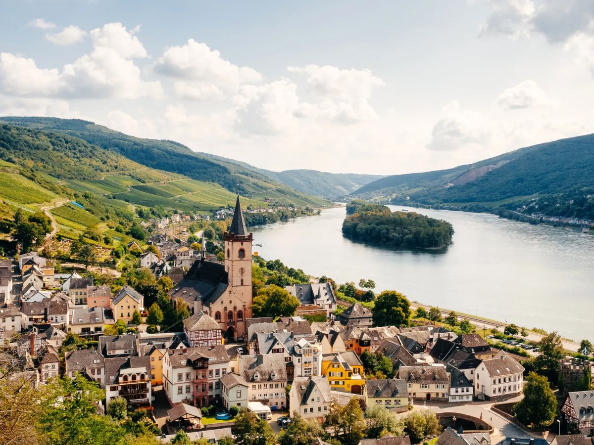 Which Are The Top 10 Cleanest Countries In 2025? Check The List Here