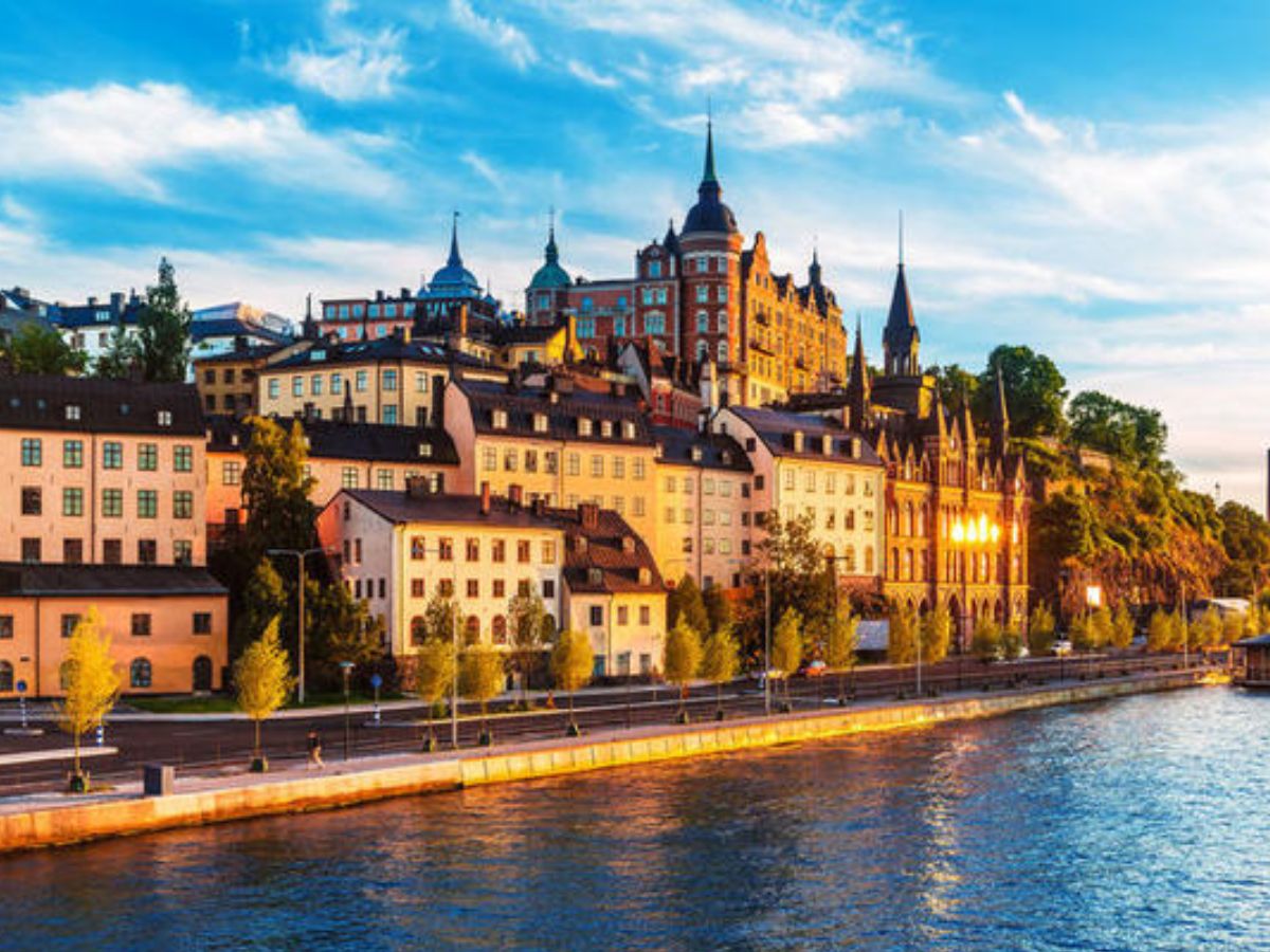 Which Are The Top 10 Cleanest Countries In 2025? Check The List Here