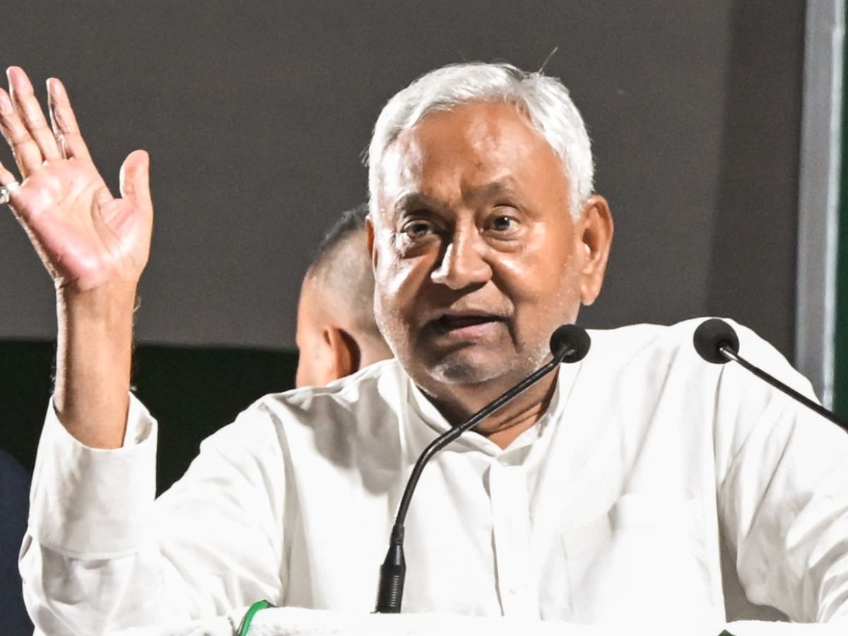 CM Nitish Kumar Oath Ceremony LIVE (Image Credit: ANI)