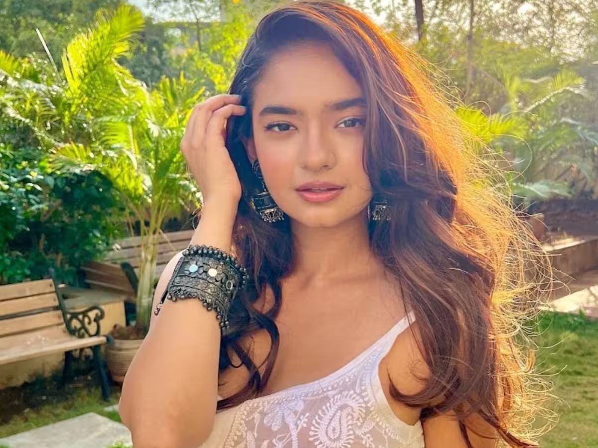 A Real Look at Mumbai's Streets For The Music Video