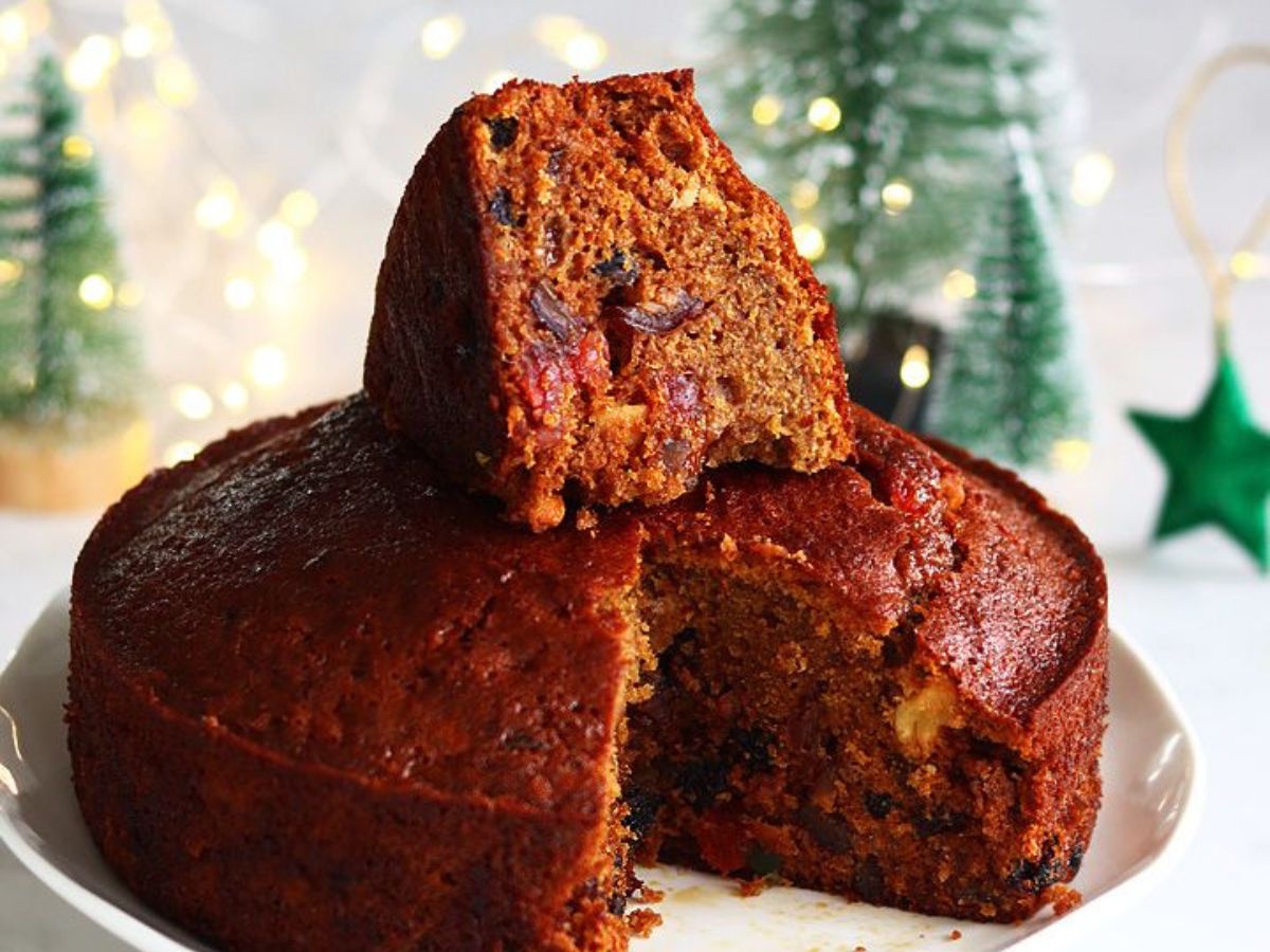 Plum Cake With Spices