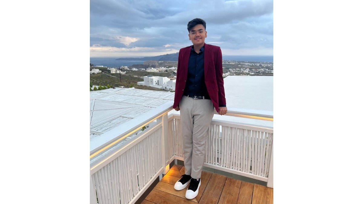 two-time-amazon-bestseller-at-16-shaurya-singhvi-sets-a-new-benchmark Two-Time Amazon Bestseller at 16, Shaurya Singhvi Sets a New Benchmark