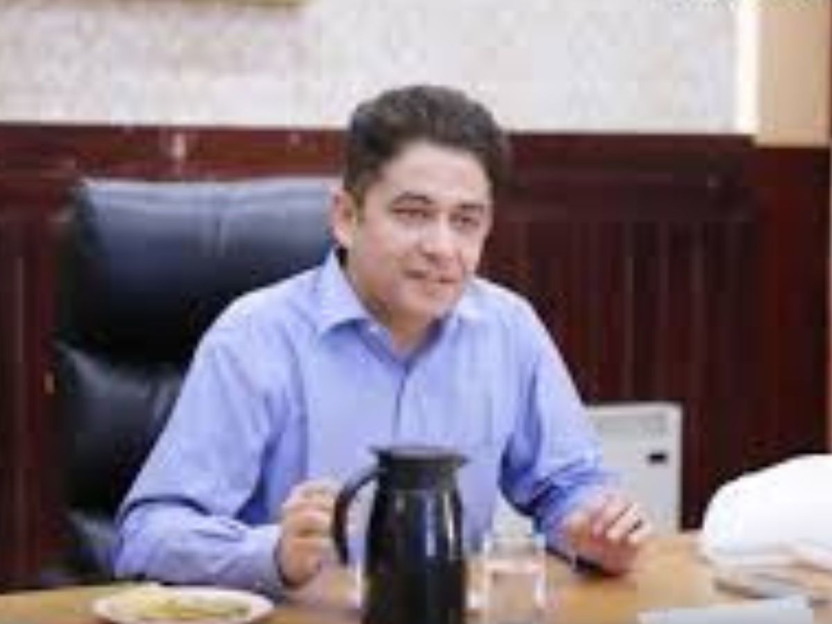 India’s Richest IAS Officer