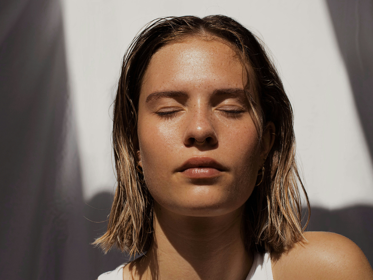 Helps Maintain Skin Health After Treatment