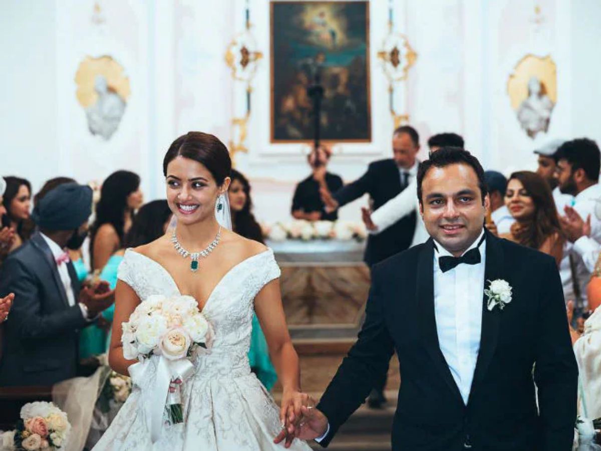 Surveen Chawla & Akshay Thakker