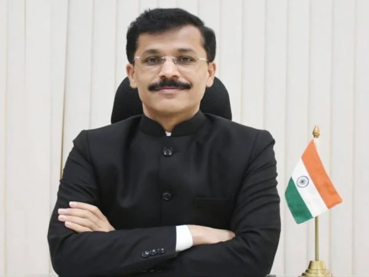 IAS officer Tukaram Mundhe