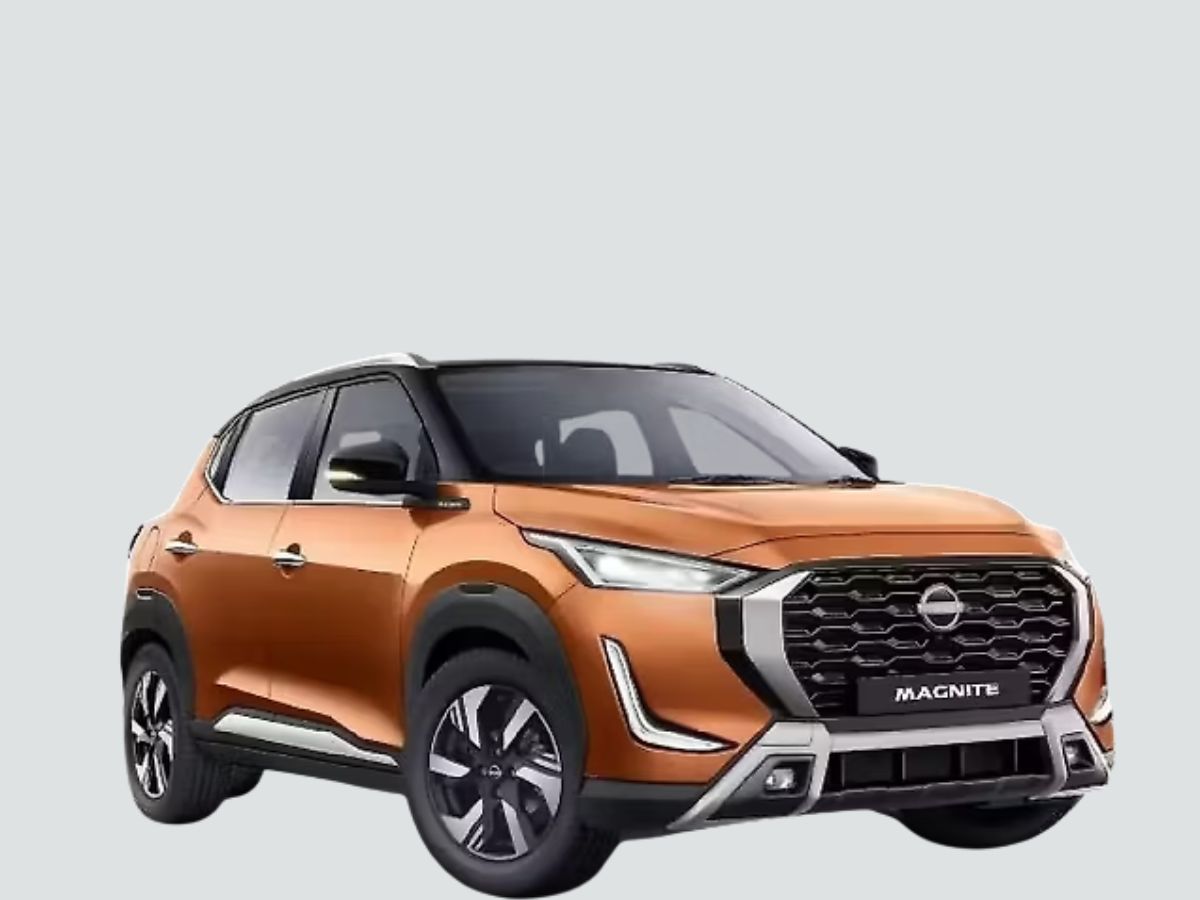 Nissan Magnite gets discounts of up to Rs 1.36 lakh this December.