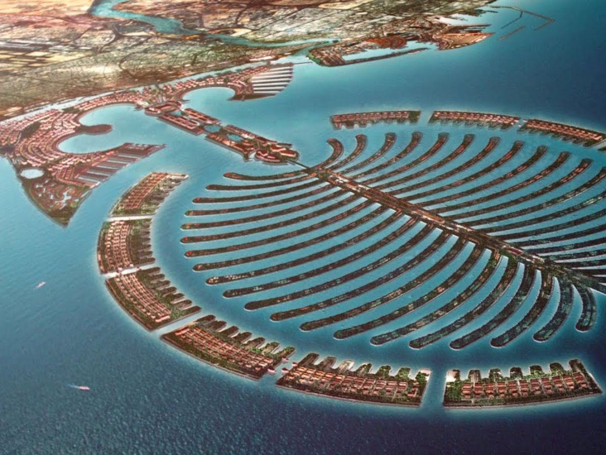 The Owner of Jumeirah Island, Shah Rukh Khan