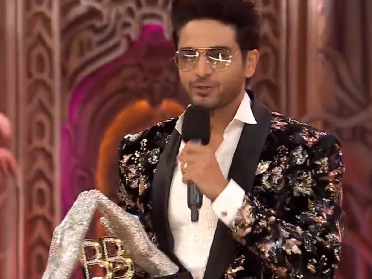 Balance Public and Private Life