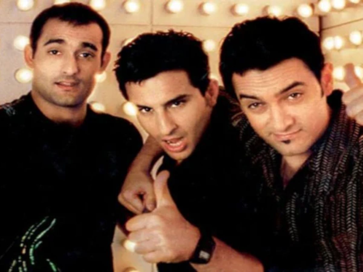 Dil Chahta Hai (2001) – Sameer